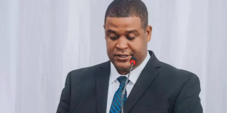 Vereador acusado de falso testemunho por ex-prefeito nega contradições sobre assassinato de Dinho Vital