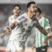 Otero dá show, Santos goleia o Coritiba na Vila e aumenta vantagem na liderança da Série B