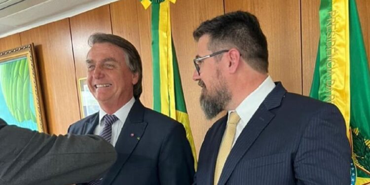 Na Lata: devoção a Bolsonaro é coisa para ‘inglês ver’ e campo-grandense se f…