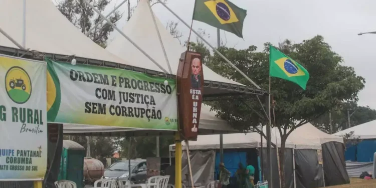 Segurança de Moraes pediu dossiê de protesto em MS
