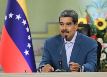 EUA tenta negociar anistia para que Maduro deixe poder, diz jornal