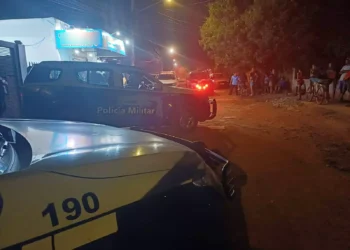 Pistoleiro com colete balístico executou rapaz dentro de mercado de Campo Grande com 14 tiros