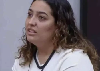 Camila Moura expõe traição de Lucas Buda com mãe de ex-aluno: “Casada”