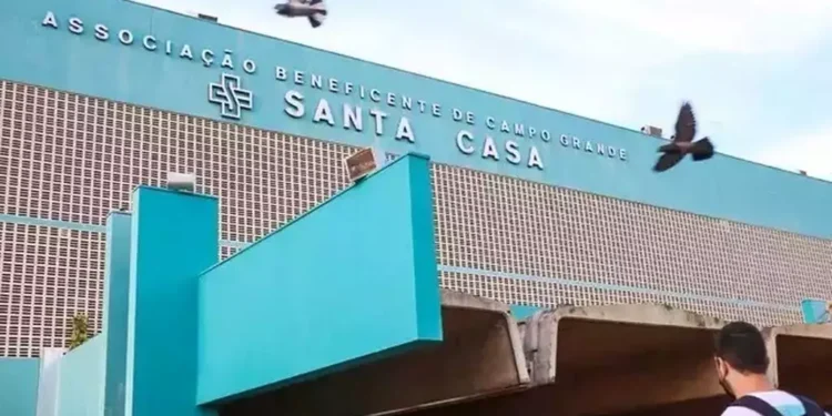 Idoso morre queimado ao acender cigarro e incendiar coberta em Miranda