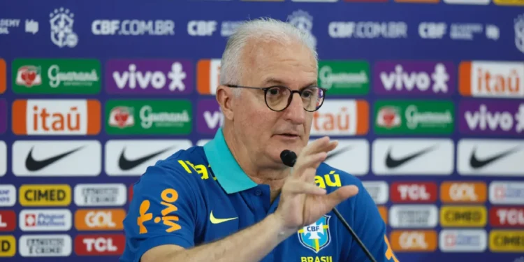 Dorival Júnior confirma escalação da seleção para jogo contra Venezuela na quinta-feira