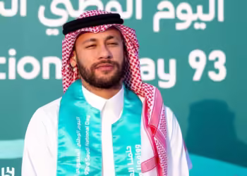 Neymar, depois de um ano parado, mais um mês sem jogar. Gota d’água para o Al-Hilal. Clube pensa em rescisão. Santos se oferece. Inter, de Messi e Suárez, a tentação
