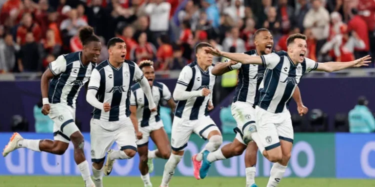 Nos pênaltis, Pachuca elimina Al Ahly e pega Real Madrid na final da Intercontinental