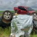 Colisão entre carro e caminhonete mata homem e deixa dois feridos