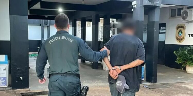 Grávida flagra traição e é espancada por marido e amante em Três Lagoas