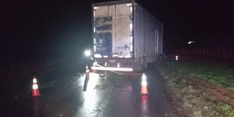 Quatro morrem em grave acidente após aquaplanagem na MS-306 em Cassilândia