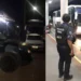 Mulher é detida por tráfico de pessoas após Choque encontrar 71 bolivianos presos em casa no Tijuca