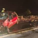 Condutora embriagada capota carro em ponte, passageira é lançada e desaparece em rio