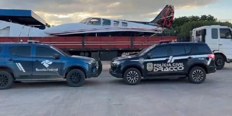 Aeronave com indícios de exportação irregular é apreendida em Corumbá
