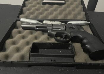 Mecânico desconfia de ‘gaia’, ameaça rival com arma e vai preso em Três Lagoas