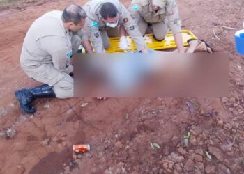 Mulher é expulsa de carro e atropelada durante discussão em Nova Alvorada do Sul