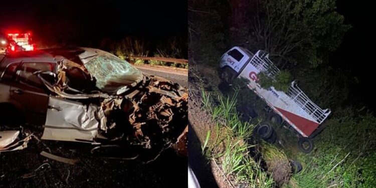 Caminhão cai em ribanceira e carro fica destruído em batida na BR-262