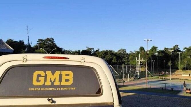 Briga generalizada termina com quatro presos em Bonito