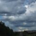 Fim de semana começa chuvoso e com queda de temperatura em MS