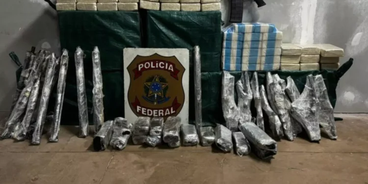 Polícia Federal prende homem com 12 fuzis e cocaína avaliada em R$ 5 milhões em MS