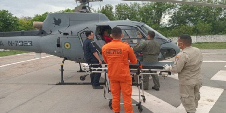 Jovem é esfaqueado pela esposa e resgatado por helicóptero da Marinha no Pantanal