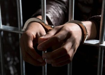 Polícia se manifesta após sexo de policial com cinco presos em cela