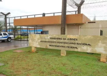 Presídio Federal de Campo Grande deve receber membros do Comando Vermelho após operação no RJ