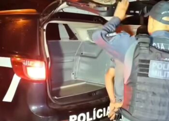 37º feminicídio: ex-guarda municipal é assassinada pelo ex com 23 facadas na frente do filho em Dourados