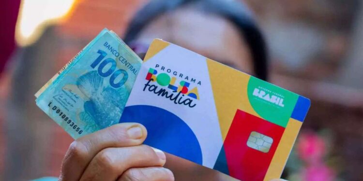 Bolsa Família: beneficiários com NIS final 2 recebem parcela de março nesta quinta