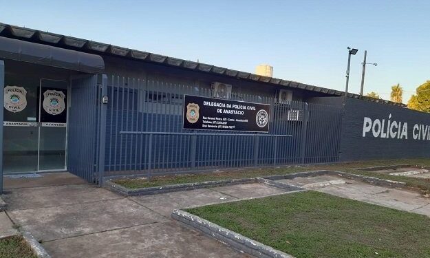 Casal teria sido assassinado um dia antes de corpos serem encontrados em casa em Anastácio