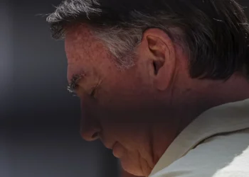 PGR se manifesta a favor de prisão domiciliar para Jair Bolsonaro