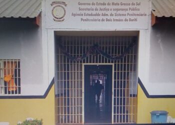 Briga em penitenciária de Dois Irmãos do Buriti deixa um morto e oito feridos em MS