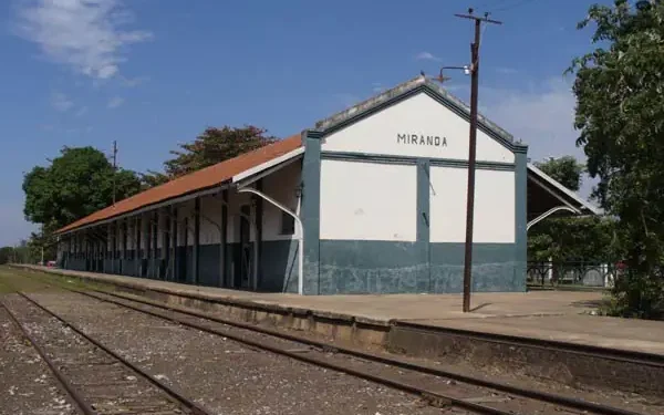 Calor e possibilidade de chuva marcam a previsão do tempo em Miranda neste sábado