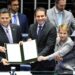 Congresso promulga Acordo Mercosul-União Europeia com assinatura de Tereza e Nelsinho