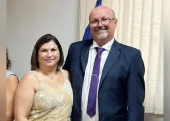 Prefeito e primeira-dama de cidade de SP morrem em acidente de carro
