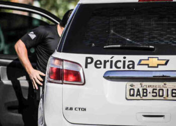 Polícia encontra casal morto e investiga feminicídio seguido de suicídio em Eldorado
