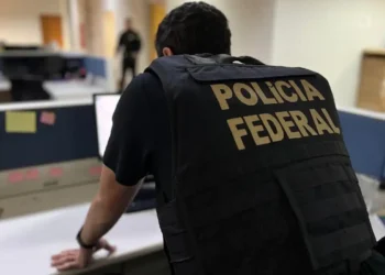 Deputado vê valorização, mas faz ressalva sobre contratações na PF anunciadas por Lula