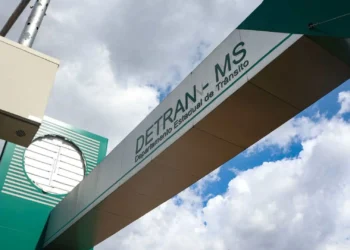 Polícia investiga participação de 30 servidores do Detran-MS em fraudes