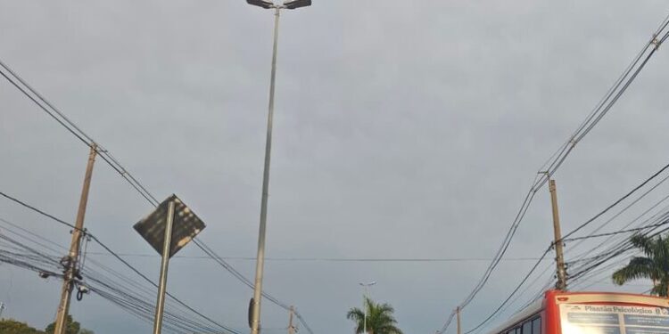 Quarta-feira será de tempo firme, manhã fria e umidade baixa em Mato Grosso do Sul