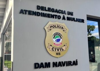 Adolescente pratica bullying contra colega e apanha da mãe em Naviraí: ‘correção pedagógica’