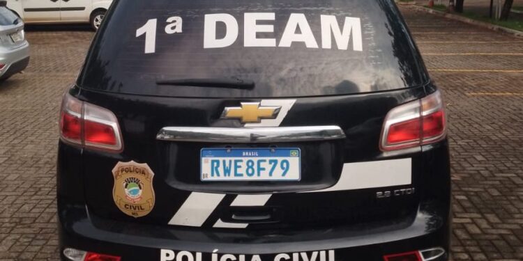 CG: Homem exige reatar com ex-companheira e tenta golpeá-la com barra de ferro no bairro São Conrado