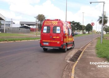 Homem tenta assassinar companheiro com facadas durante discussão em Dourados