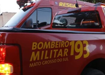 Homem é encontrado sangrando e inconsciente no meio da rua em Corumbá