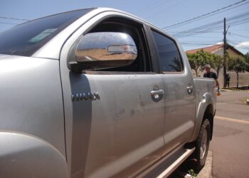 Adolescente de 14 anos é flagrada dirigindo Hilux para ir à escola em Ivinhema