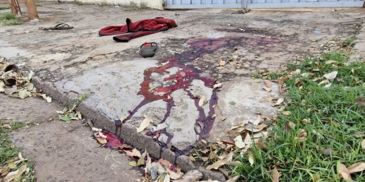 Homem é encontrado morto com golpes de faca em prédio desativado de Nova Andradina