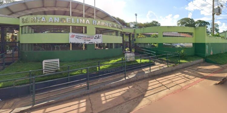 Adolescente de 12 anos é pego com vape na escola, mãe é acionada e diz que ‘não está nem aí’
