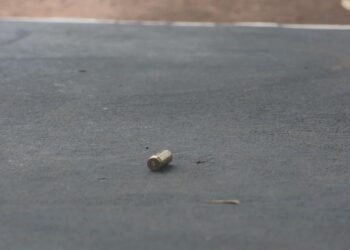 Rapaz é morto a tiros dentro de casa em Chapadão do Sul