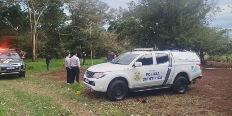 Homem é morto a facadas e pauladas por adolescente em aldeia de Dourados