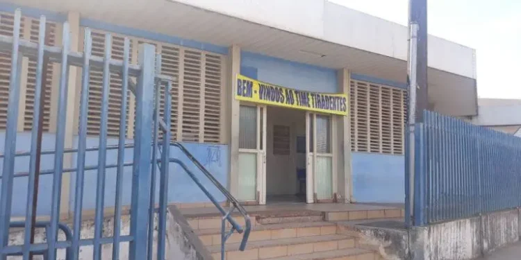 Pai é suspeito de espancar criança de 9 anos com galho de árvore e socos em Campo Grande