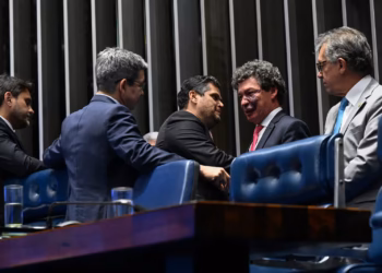 Senado analisa fim da escala 6×1 e PEC da Segurança Pública nesta quarta-feira