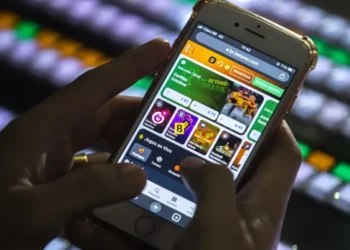 Bets começam a devolver dinheiro a apostadores após encerramento das operações
